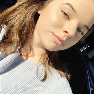 Meet your Posher, Brenna